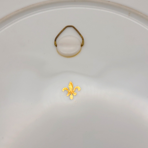 French c.1910 Porcelain Hand-Painted Plate from painting by François Boucher - Picture 3 of 7